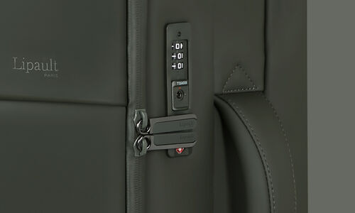Slot