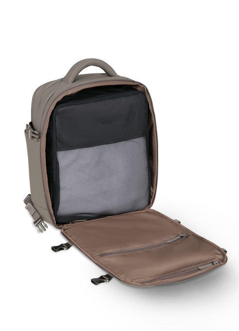 Lost In Berlin Travel Backpack 17"