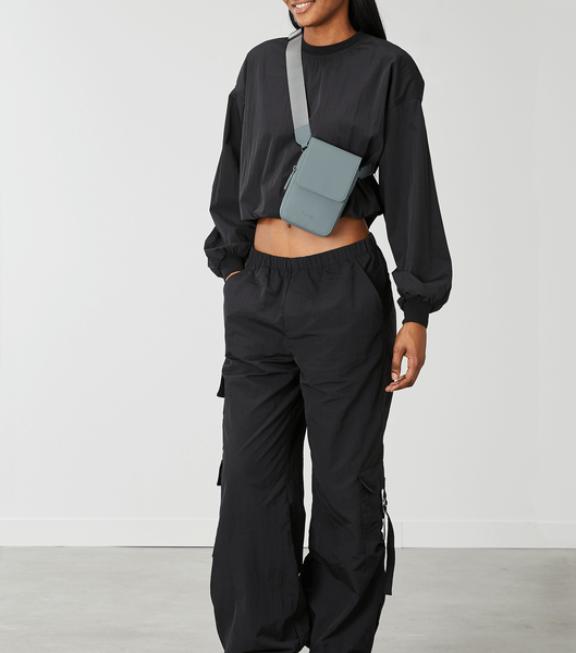 Lost In Berlin Travel Case - The crossover