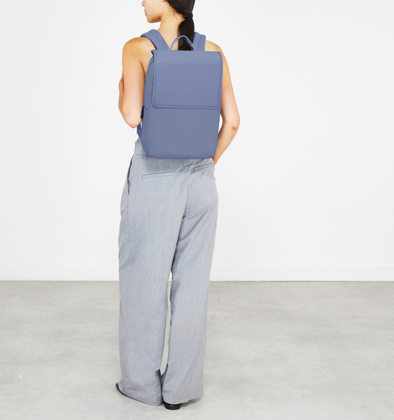 Lost In Berlin Sac &agrave; dos Square 15"