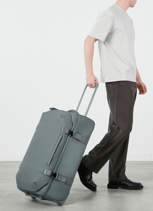 Lipault Lost In Berlin Exile Duffle with Wheels 72cm  Cement Storm