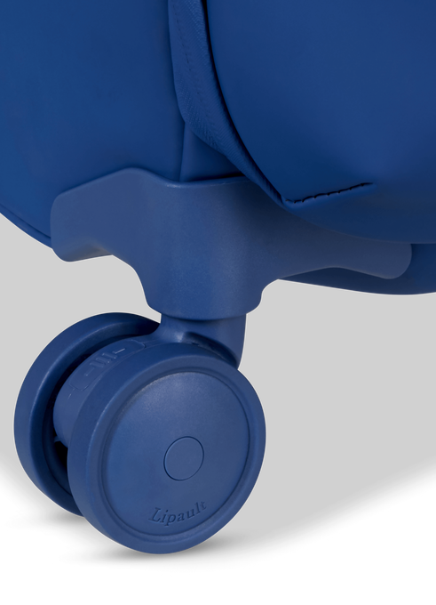 Lipault Lost In Berlin Medium Trip 2.0 63cm  Blue Me Away