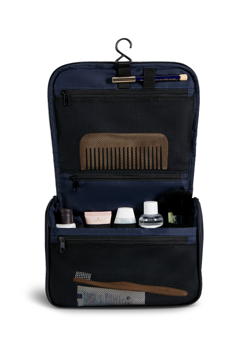 Plume Accessoires Trousse de toilette &agrave; suspendre