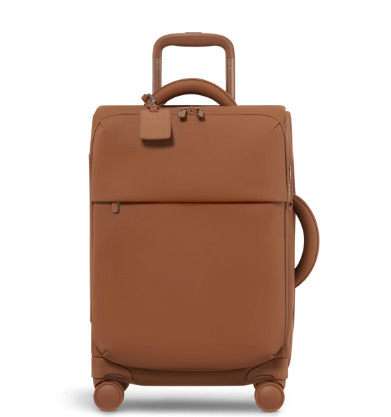 Lost In Berlin Cabin suitcase 55cm