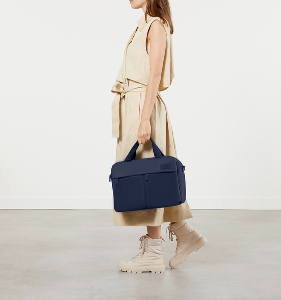 City Plume Carryall