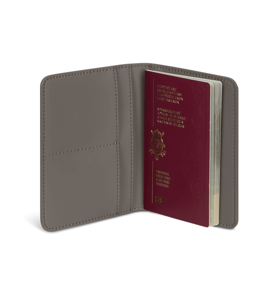 Lost In Berlin Paspoorthoes